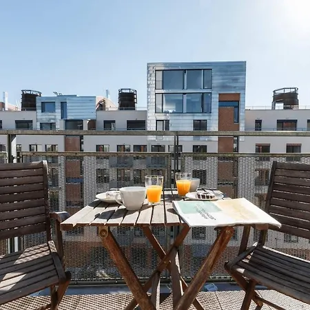 Appartement Trendy Apt With Air Condition