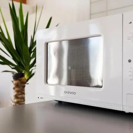 Trendy Apt With Air Condition