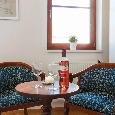 Trendy Apt With Air Condition * Praag